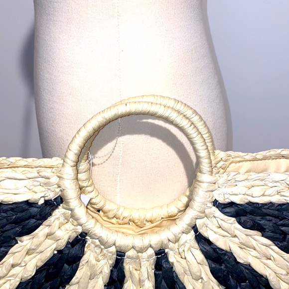 BP by Nordstrom woven straw handbag NWT - Picture 7 of 8